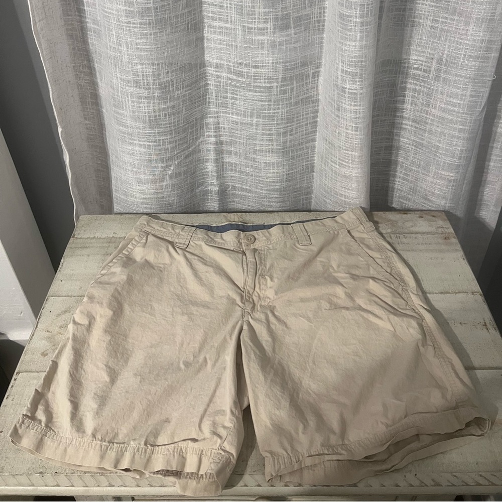Columbia Shorts